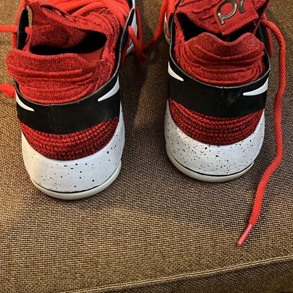 KD Nike Basketball Sneakers in Red Velvet - Picture 6 of 6